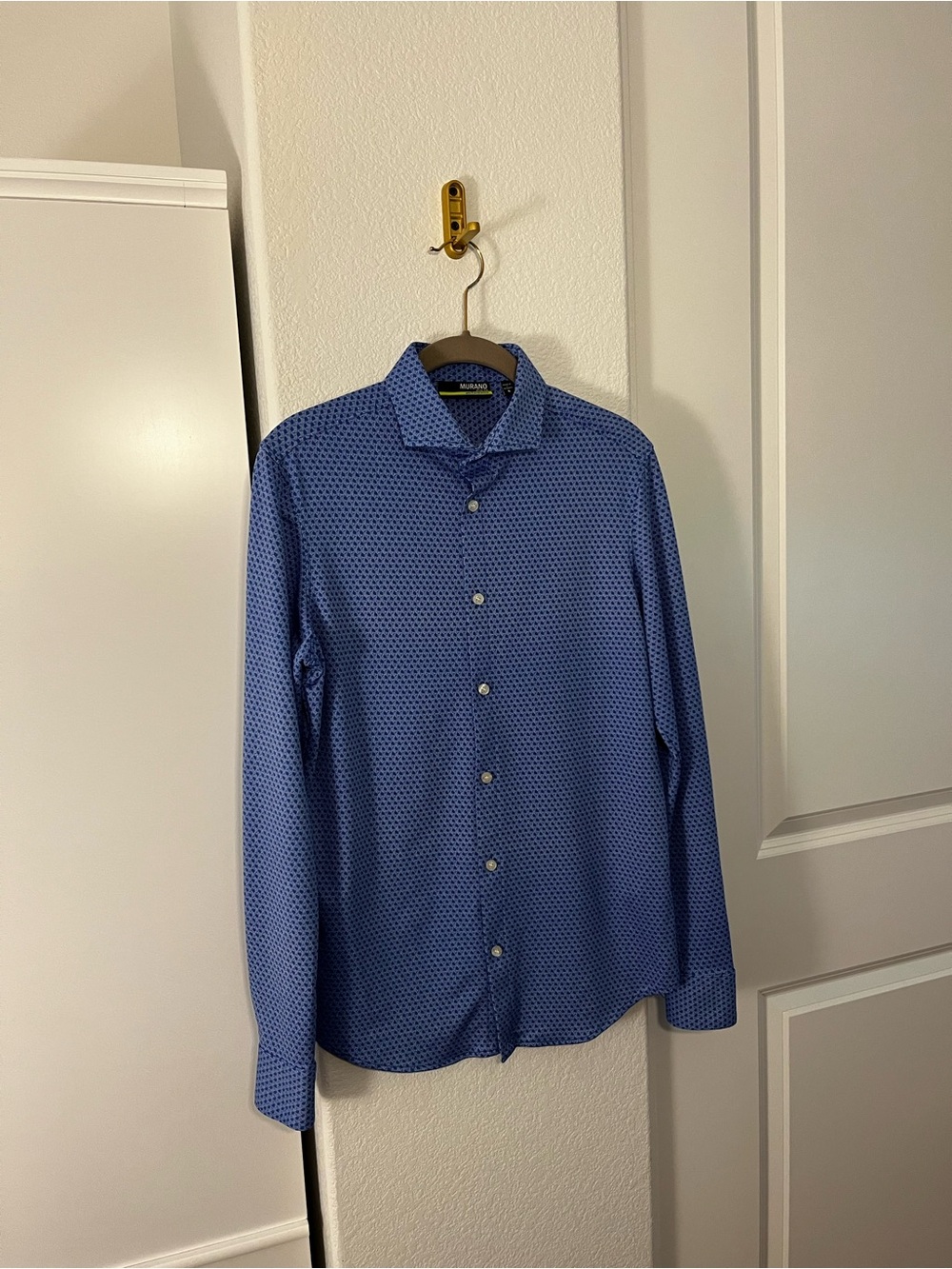 Murano Men’s Blue Pattern Slim Fit Performance Dress Shirt Size Small